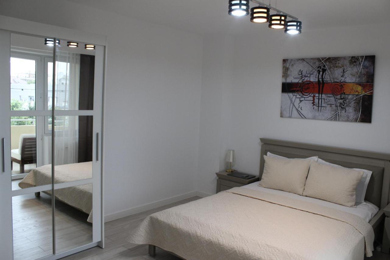 Luxury City Center Apartment - Romana Bukarest Exterior foto